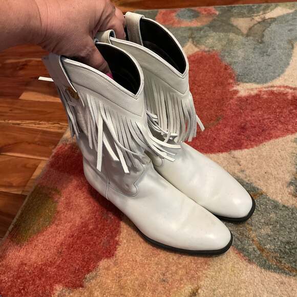 dingo - Picture 4 of 5